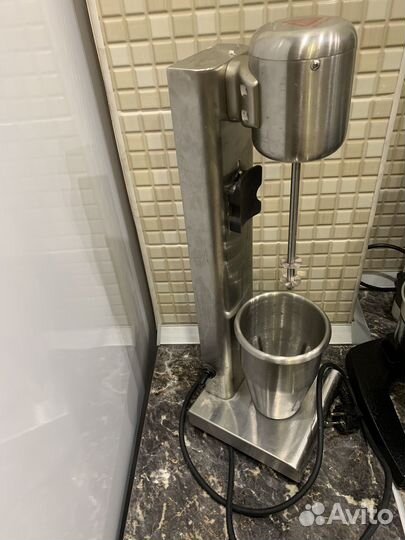 Миксер для молочных коктейлей
