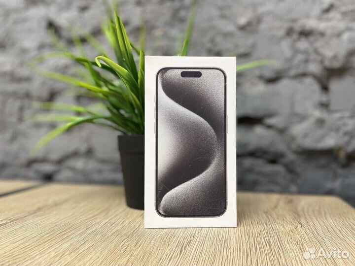 iPhone 15 Pro Max, 256 ГБ