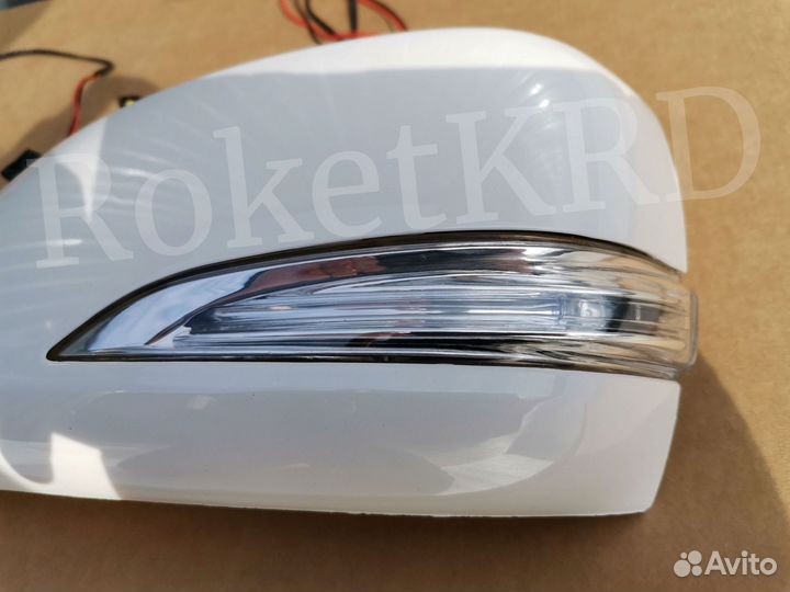 Крышки зеркала Lexus LX 570 12-2015 г