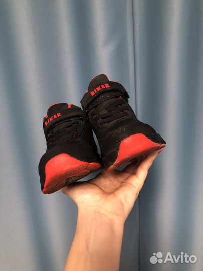 Ботинки демисезонные для мальчика 26