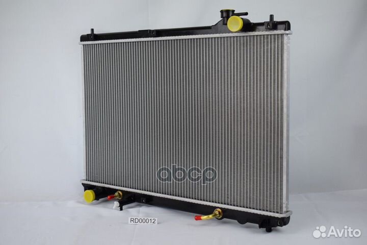 Радиатор охлаждения двигателя toyota lexus RX