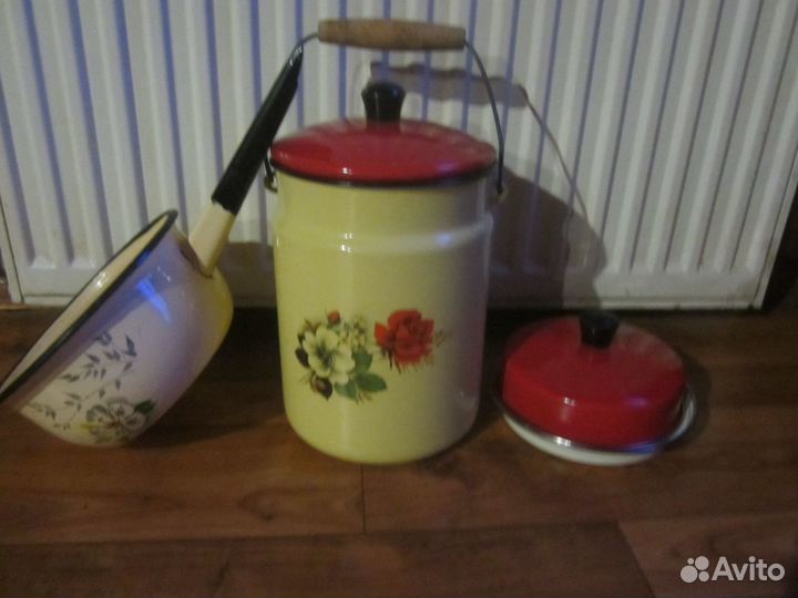 Кастрюли, чайник и др
