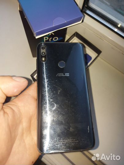 ASUS Zenfone Max Pro (M2) ZB631KL, 4/64 ГБ