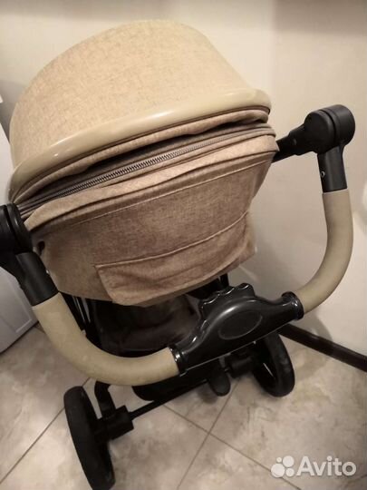 Коляска прогулочная