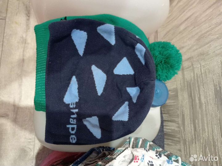 Шапка деми для мальчика 6-8 лет