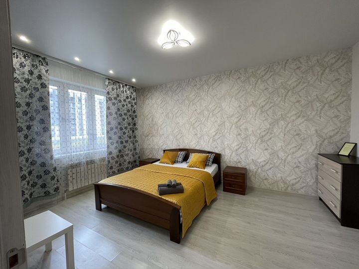 1-к. квартира, 43 м², 2/10 эт.