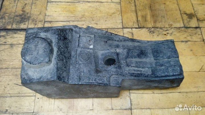 Наполнитель бампера передний правый Fiat Albea 2.0