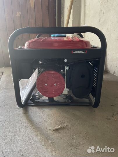 Бензиновый генератор honda