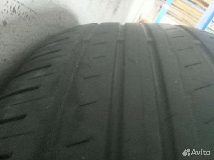 Yokohama A460J 215/60 R16