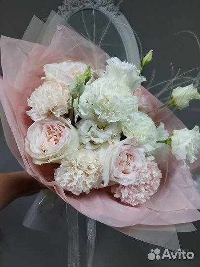 Пионовидные розы