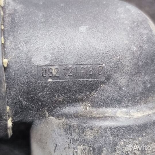 Патрубок охлаждения VAG