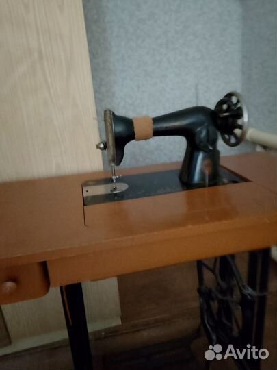 Швейная машинка ножная подольск