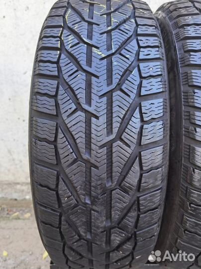 Taurus SUV Winter 225/60 R17 103V