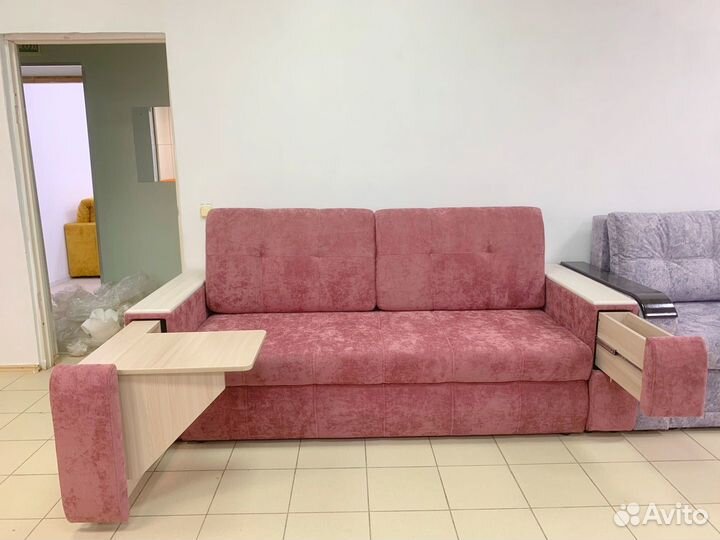 Диван + столик от производителя