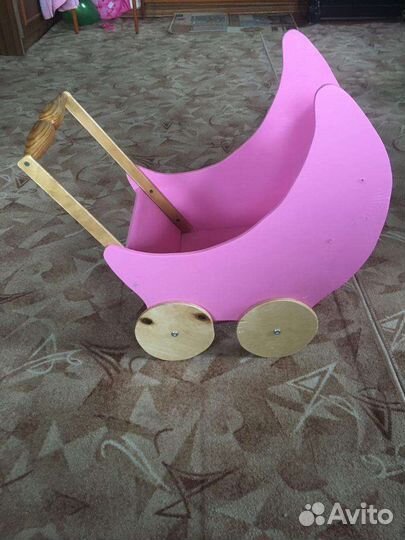 Деревянная коляска для кукол