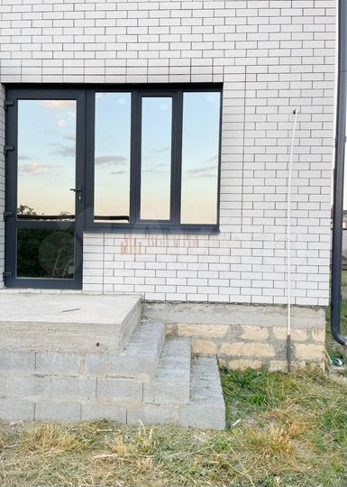 Дом 163,4 м² на участке 4 сот.