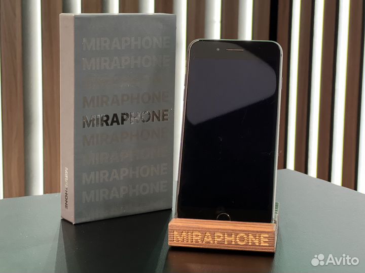 iPhone 8 Plus, 128 ГБ