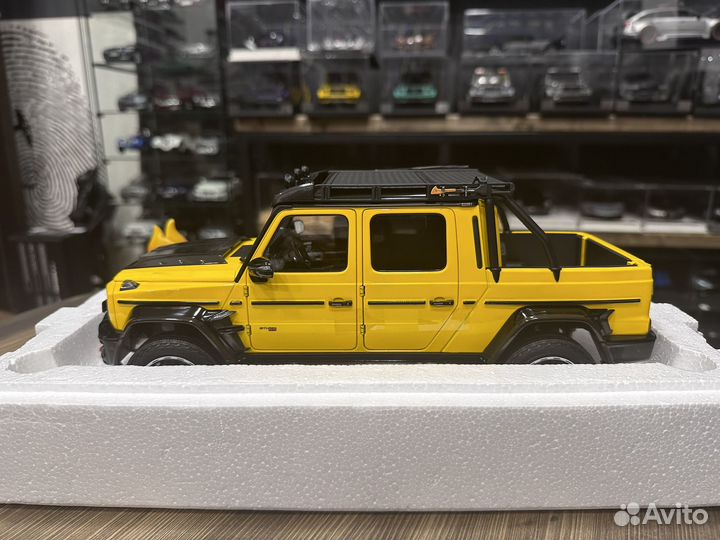 Almost Real Brabus G 800 XLP (ALM860523) 1:18