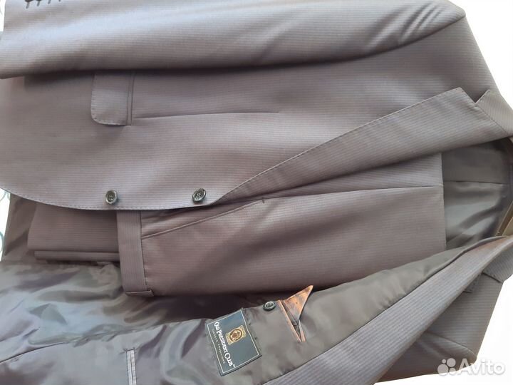 Костюм мужской