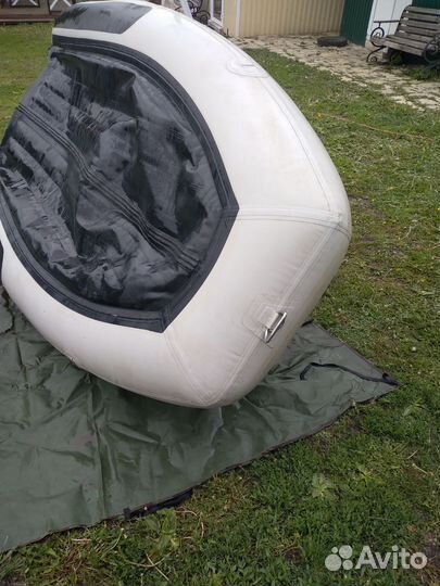 Моторная лодка