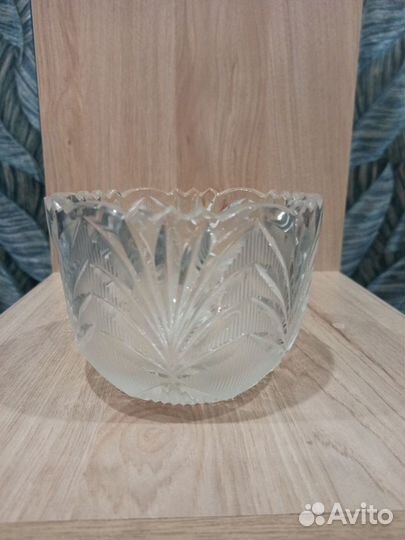 Рюмки, стаканы, вазы хрустальные