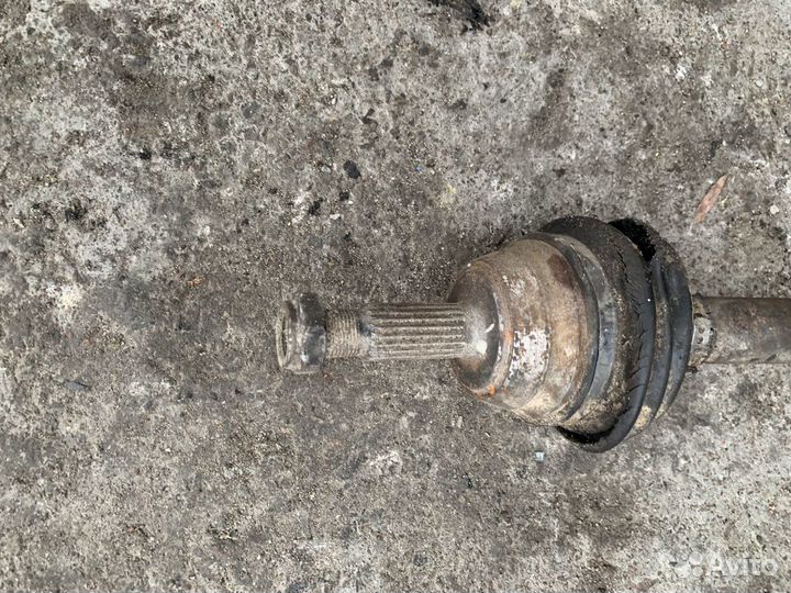 Шрус левый audi 80 1.8 привод