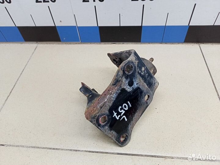 Кронштейн опоры двигателя RAV 4 2006-2013