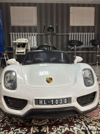 Детский электромобиль