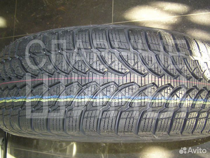 Bridgestone Blizzak LM-32 255/40 R18 99V