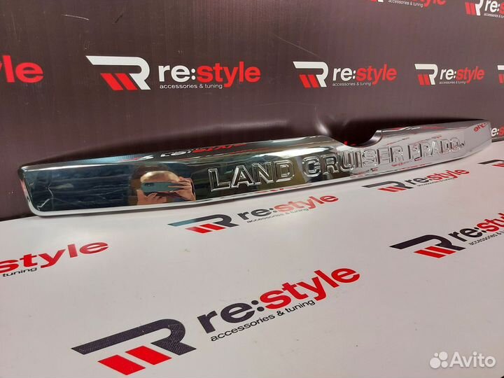 Накладка на 5-ю дверь Prado 150 13-17г Хром