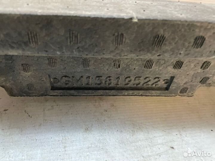 Абсорбер бампера задний Cadillac Srx 2003-2009