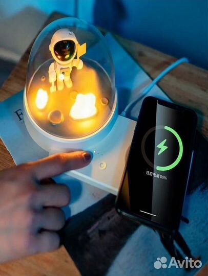 Док станция, ночник, колонка - новая