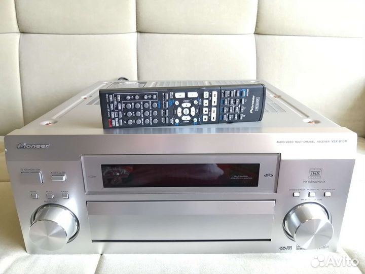 Ресивер Pioneer VSX-D1011