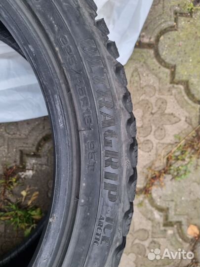 Goodyear Ultragrip Ice Arctic 225/45 R18 95T