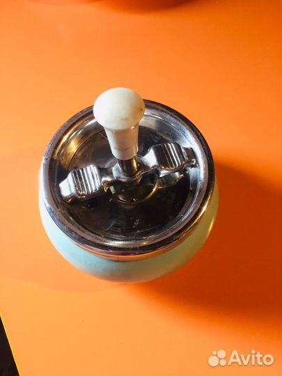 Пепельница крутящаяся СССР