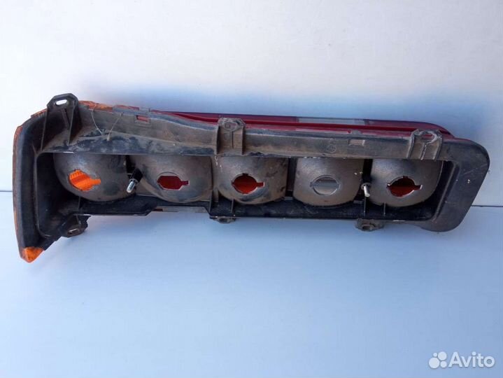 Фонарь задний правый Mercedes E W123