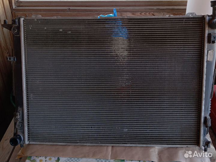 Продам радиатор киа соренто 2 рест. 2014 бензин