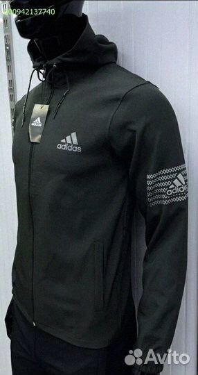 Спортивный костюм