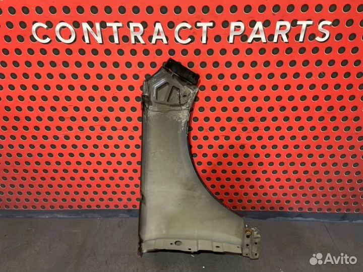 Крыло переднее левое Land Rover Range Rover Vogue