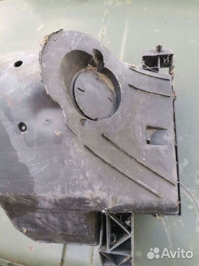 Корпус воздушного фильтра volkswagen passat 5