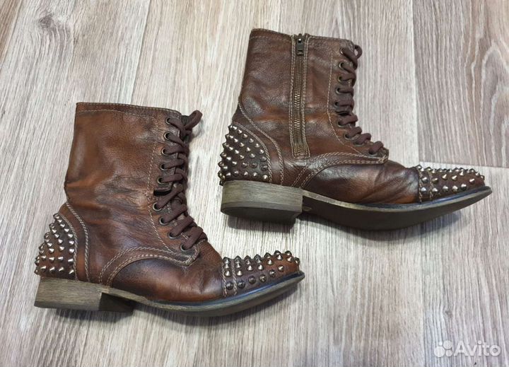 Сапоги демисезонные Steve Madden. 7.5 us