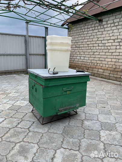 Ульи для пчел деревянные