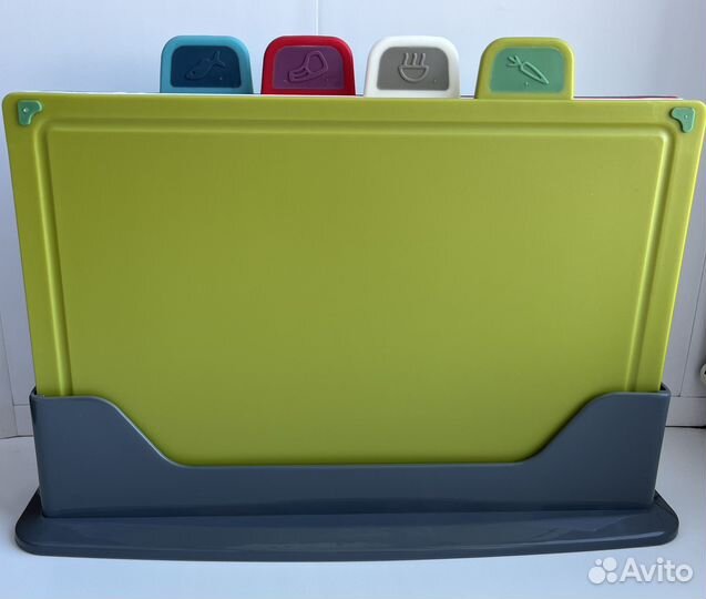 Набор разделочных досок с подставкой, 4 шт новый