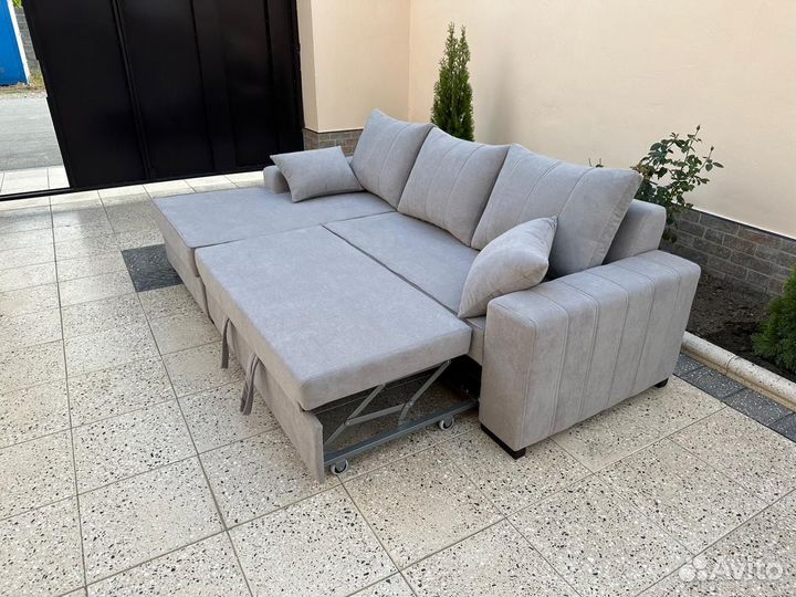 Диван с атаманкой