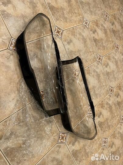 Стекла фар правое левое BMW G30 бмв hella