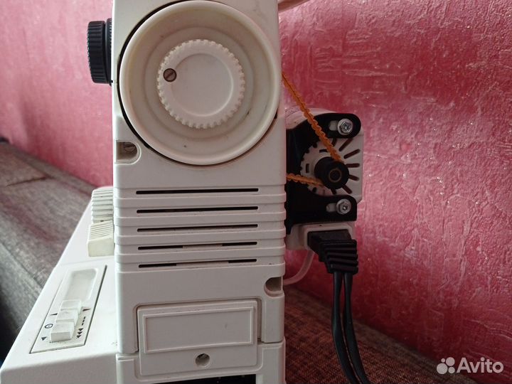 Швейная машина Veritas