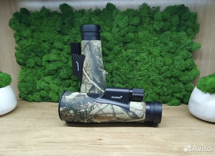 Монокуляр Levenhuk 10x56 с сеткой