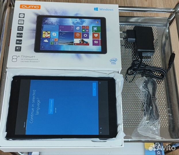 Планшет Qumo Vega 8008W