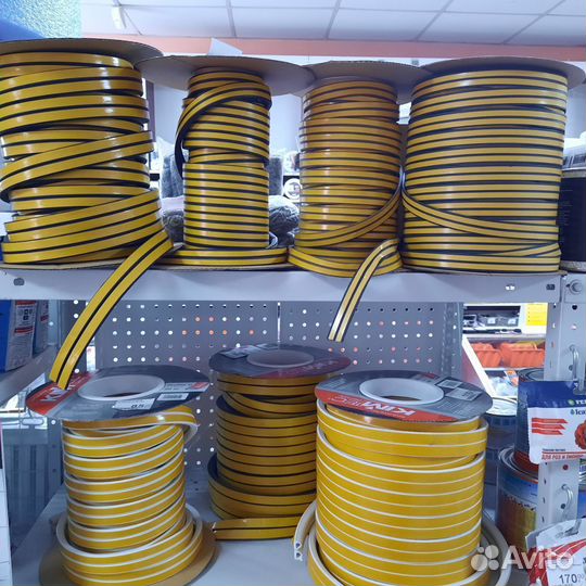 Уплотнитель самоклеящийся для окон и дверей