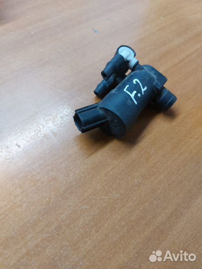 Ford Focus 2 моторчик бачка омывателя